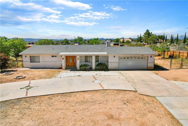 15939 Mojave, Hesperia, CA 92345