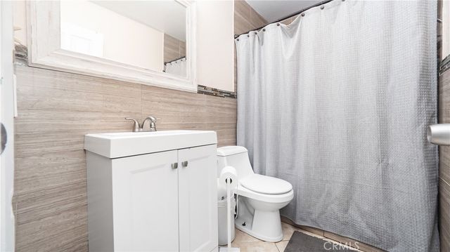 15939 Mojave, Hesperia, CA 92345