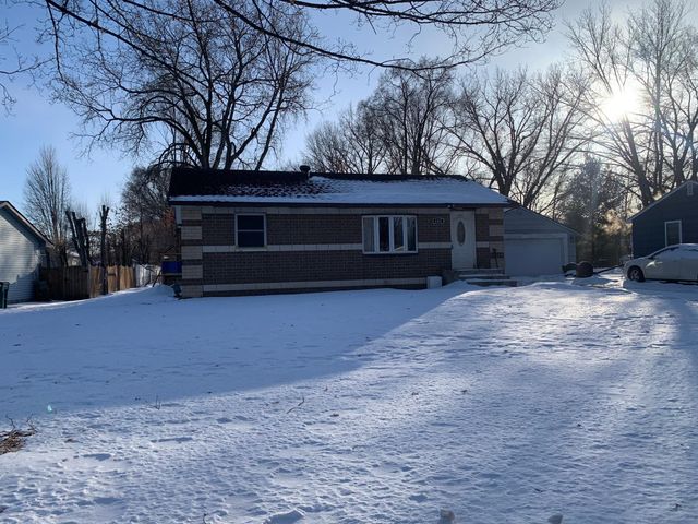 602 84th Lane NW, Coon Rapids, MN 55433