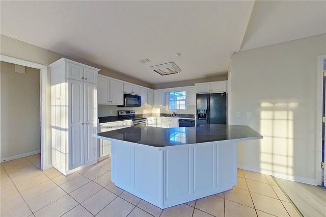 2395 N Clough Bay Road, Waycross, GA 31503