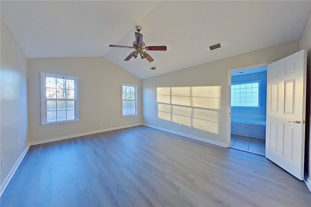 2395 N Clough Bay Road, Waycross, GA 31503