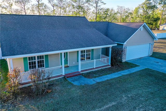 2395 N Clough Bay Road, Waycross, GA 31503