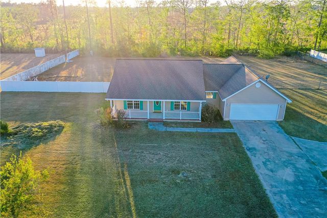 2395 N Clough Bay Road, Waycross, GA 31503