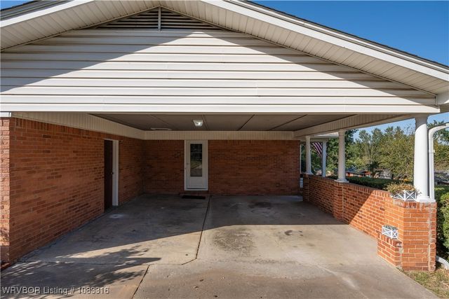 1201 Lisa Lane, Van Buren, AR 72956