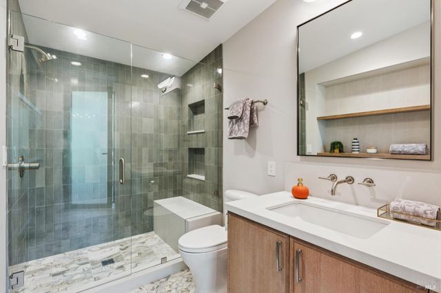 230 Summit Ave, San Rafael, CA 94901