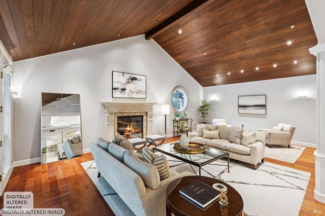 230 Summit Ave, San Rafael, CA 94901