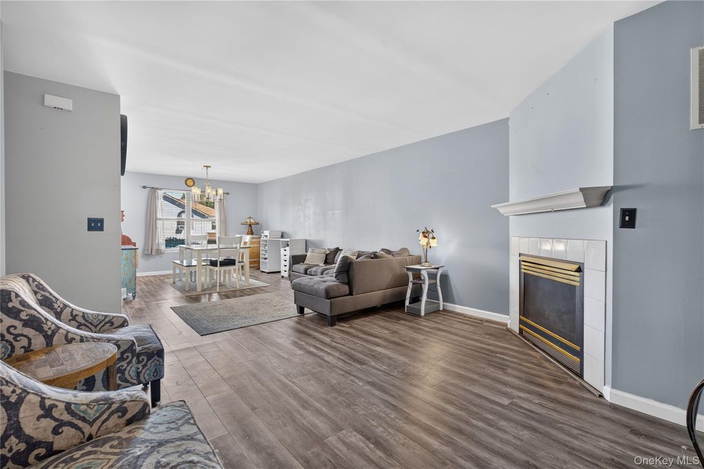 42 Natale Court 42, Monroe, NY 10950 — photo 5