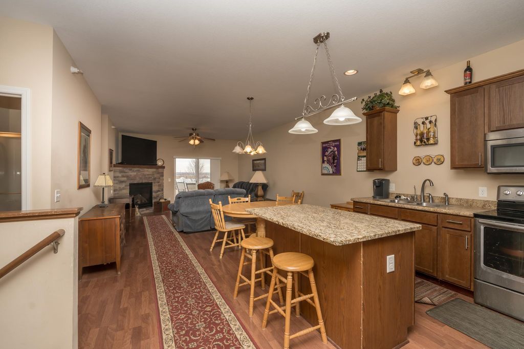 4129 Jarmann Lane, Shakopee, MN 55379 — photo 3