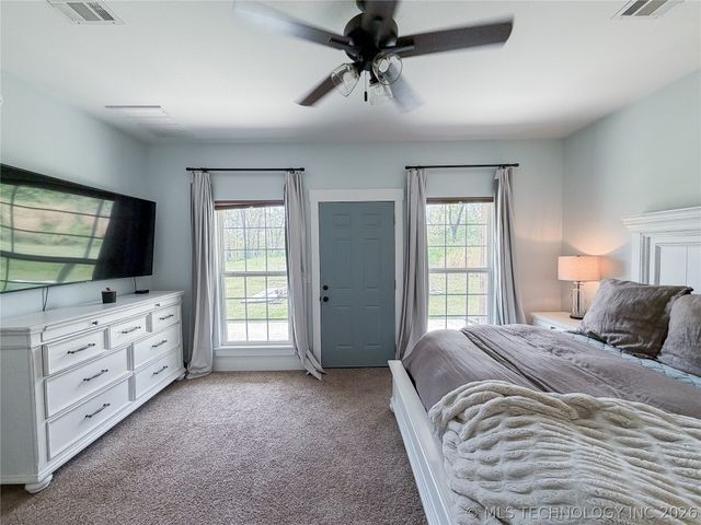 17773 W Stone Chapel Road, Tahlequah, OK 74464