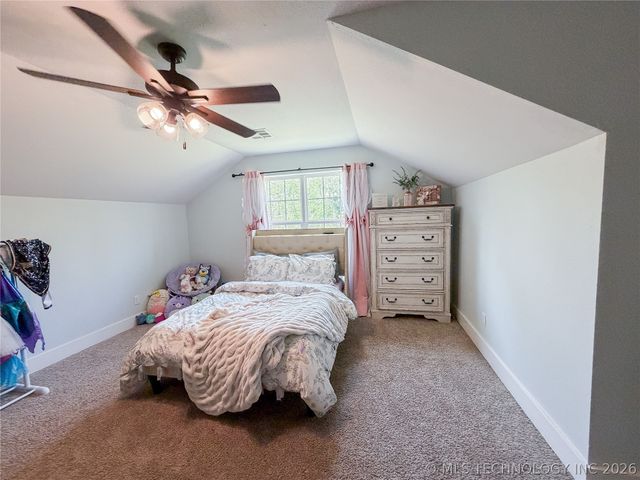17773 W Stone Chapel Road, Tahlequah, OK 74464