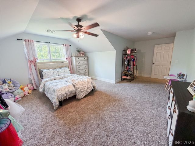 17773 W Stone Chapel Road, Tahlequah, OK 74464