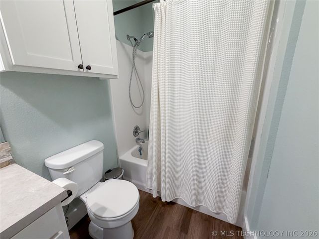 17773 W Stone Chapel Road, Tahlequah, OK 74464