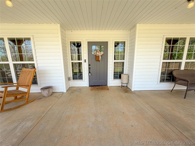 17773 W Stone Chapel Road, Tahlequah, OK 74464