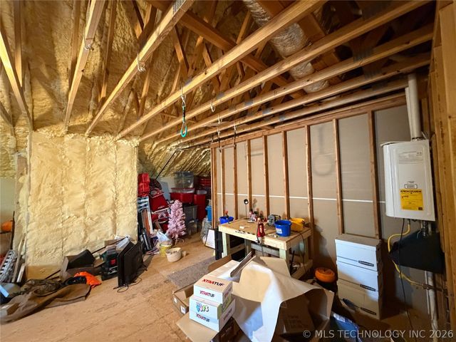 17773 W Stone Chapel Road, Tahlequah, OK 74464