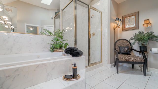 836 Royal Dublin Lane, Dyer, IN 46311