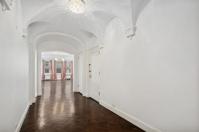 1640 E 50th Street 13B, Chicago, IL 60615