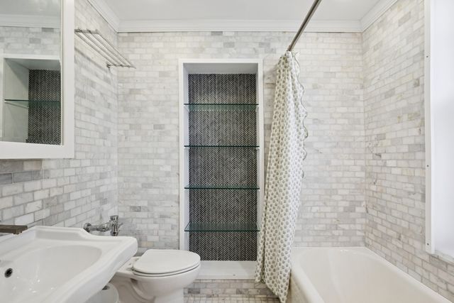 1640 E 50th Street 13B, Chicago, IL 60615