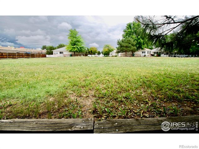 2225 S Iola Street, Aurora, CO 80014