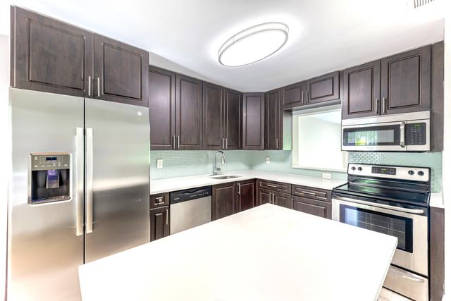 660 Coventry Street 6, Boca Raton, FL 33487