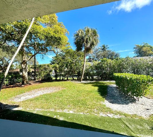 660 Coventry Street 6, Boca Raton, FL 33487