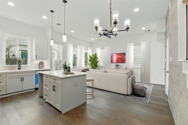 9902 Clark Road I, Houston, TX 77076