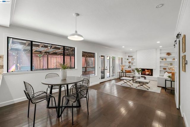 1144 Harvest Rd, Pleasanton, CA 94566