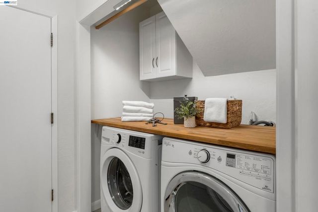 1144 Harvest Rd, Pleasanton, CA 94566