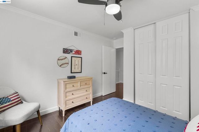 1144 Harvest Rd, Pleasanton, CA 94566