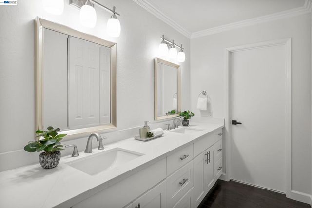 1144 Harvest Rd, Pleasanton, CA 94566