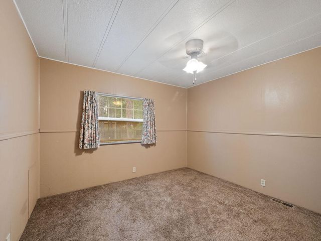 18010 Ponderosa Lane, Klamath Falls, OR 97601