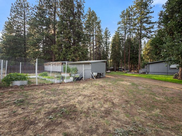 18010 Ponderosa Lane, Klamath Falls, OR 97601