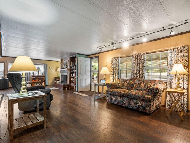 18010 Ponderosa Lane, Klamath Falls, OR 97601