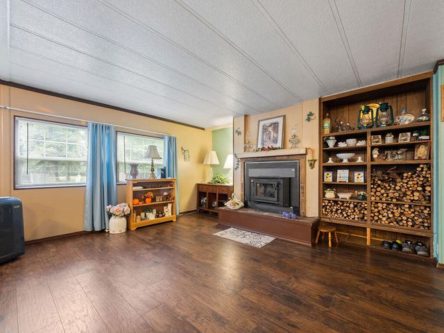 18010 Ponderosa Lane, Klamath Falls, OR 97601