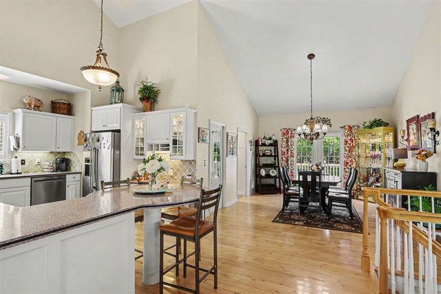 7928 Spring Haven, Kalamazoo, MI 49009