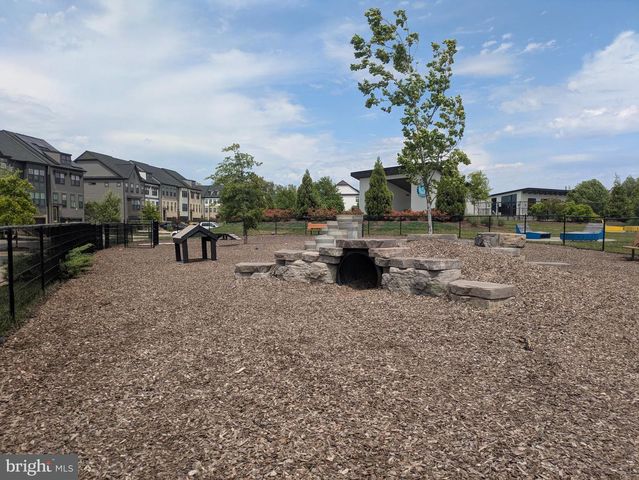 7832 YONA CT, Glen Burnie, MD 21060