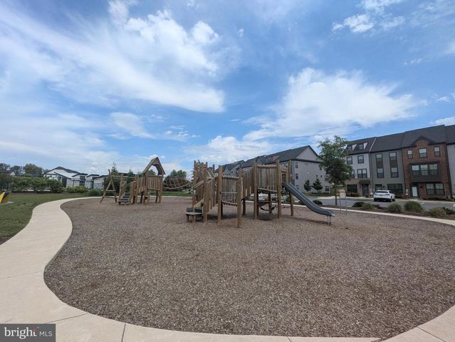 7832 YONA CT, Glen Burnie, MD 21060