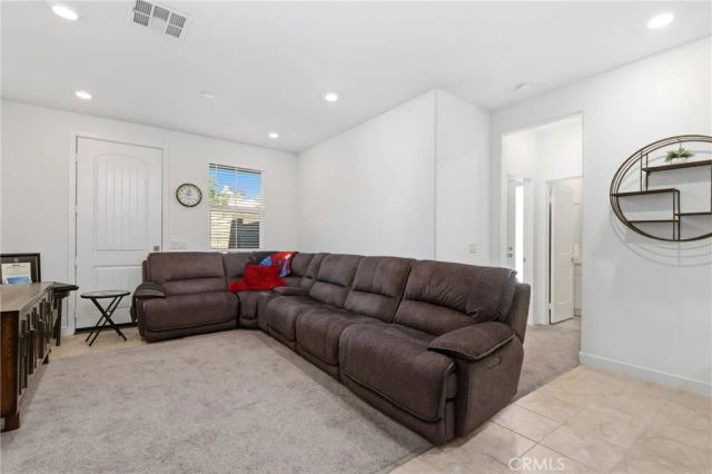 1905 Pienza, Corona, CA 92882