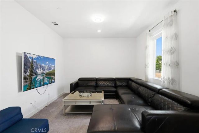 1905 Pienza, Corona, CA 92882