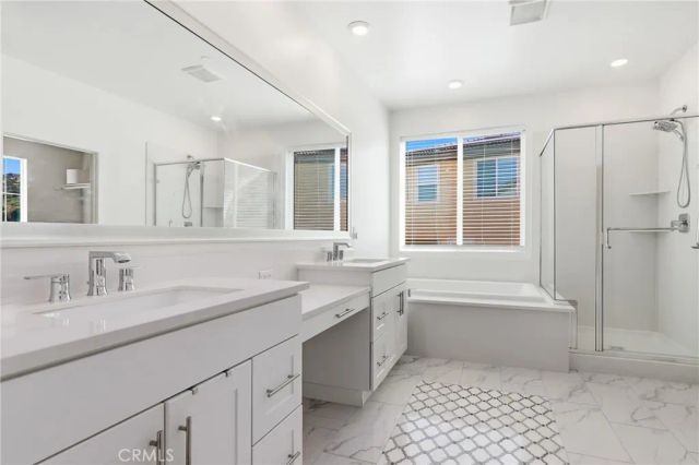 1905 Pienza, Corona, CA 92882