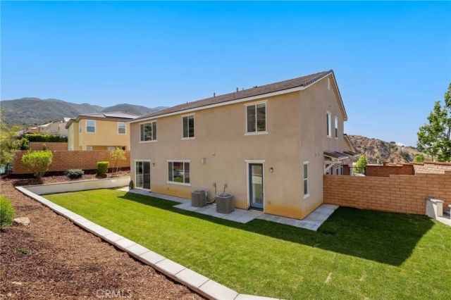 1905 Pienza, Corona, CA 92882
