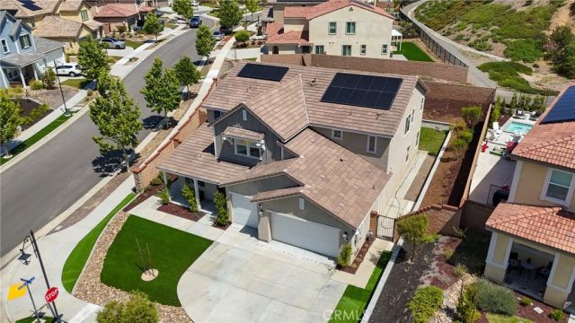 1905 Pienza, Corona, CA 92882