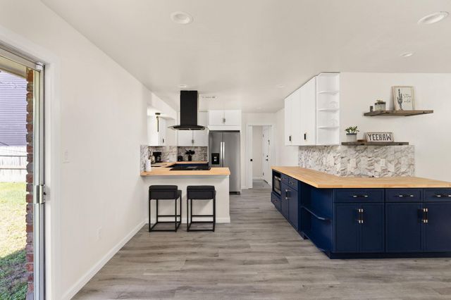 1801 Belford DR, Austin, TX 78757