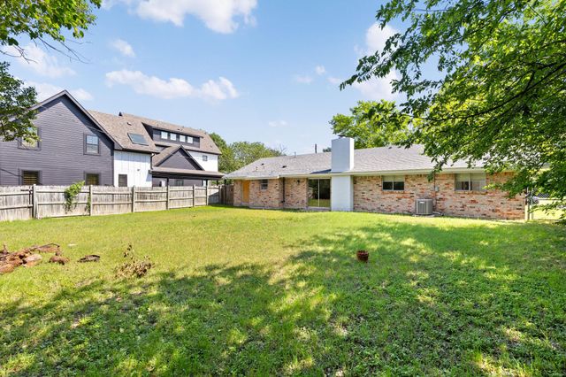 1801 Belford DR, Austin, TX 78757