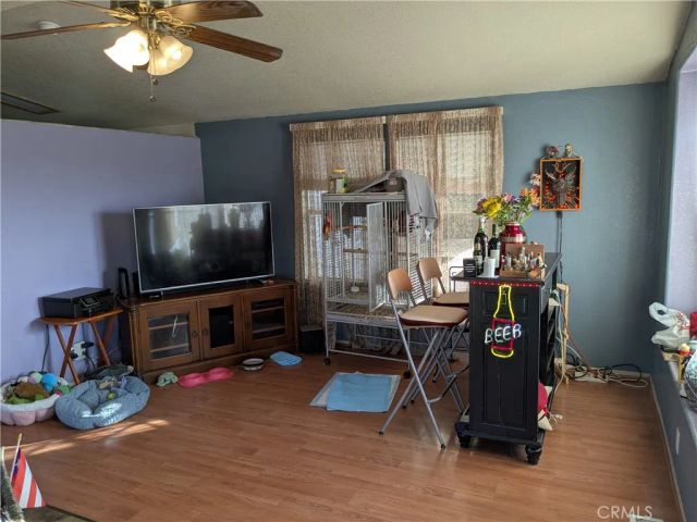 27361 Sierra 1, Canyon Country, CA 91351