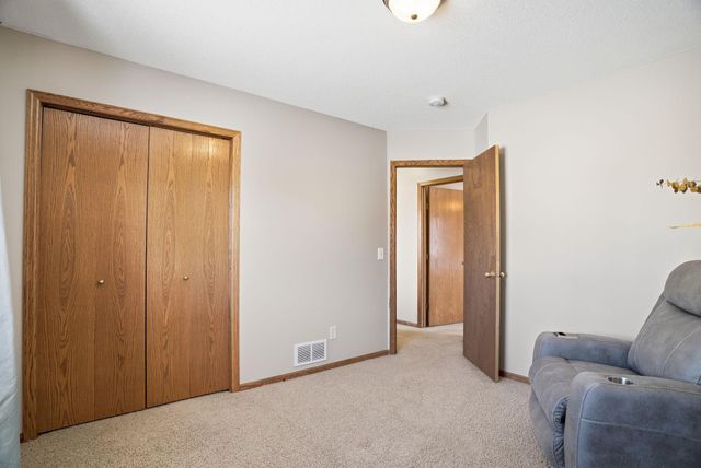 17588 Grant Street NW, Elk River, MN 55330