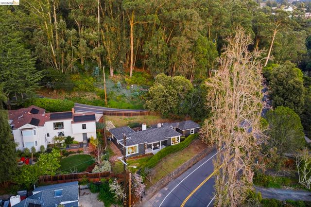 5701 Snake Rd, Oakland, CA 94611