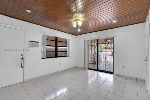 615 SW 62nd Ct, Miami, FL 33144