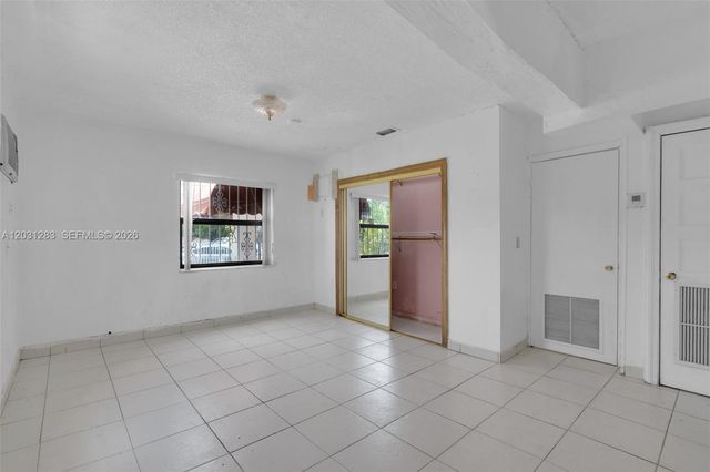 615 SW 62nd Ct, Miami, FL 33144