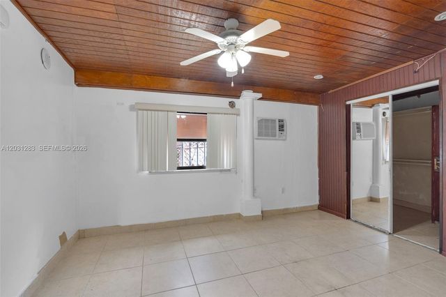615 SW 62nd Ct, Miami, FL 33144