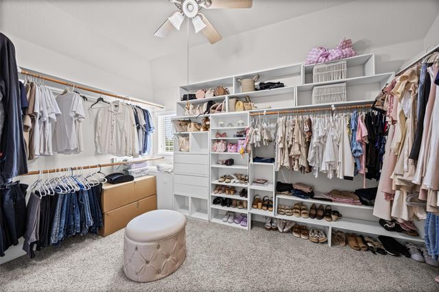 110 N Pasture CV, Hutto, TX 78634